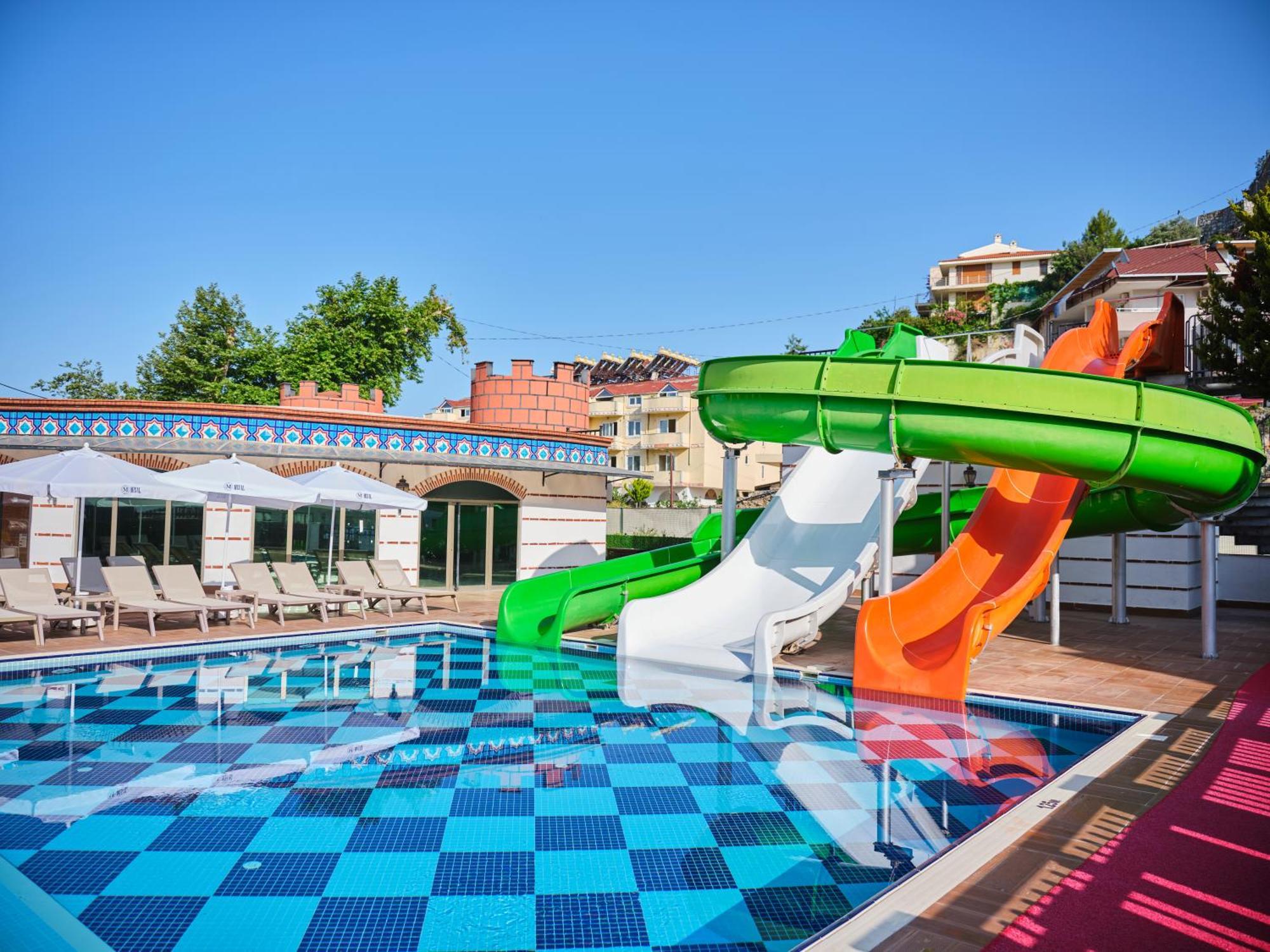 Noxinn Hotels Club Ultra All Inclusive Konaklı Extérieur photo